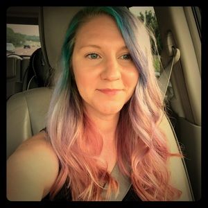 Meet your Posher, Keri